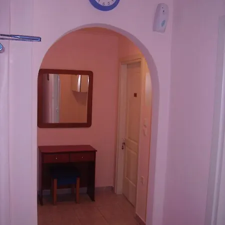 Evrostar Hotel